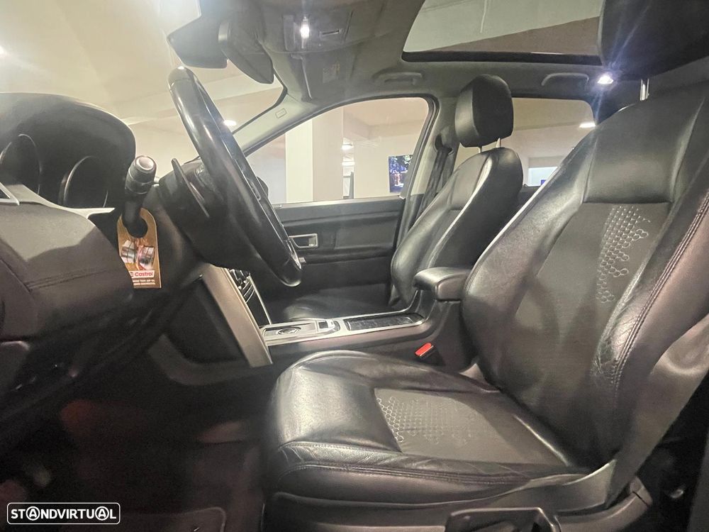 Land Rover Discovery Sport 2.0 TD4 HSE Luxury 7L Auto - 38