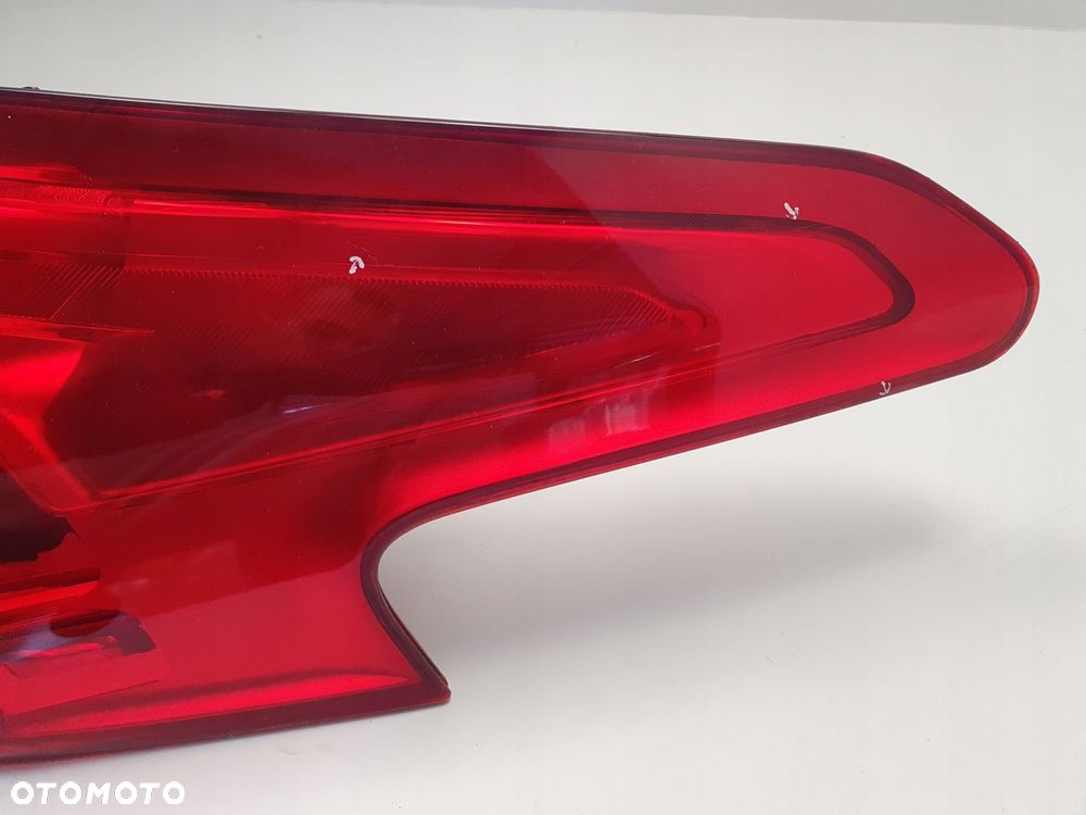 LAMPA PRAWA Citroen C5 III X7 kombi TYLNA prawy tył pasażera europa - 2