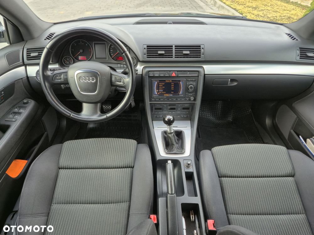 Audi A4 Avant 2.0 TDI DPF Attraction - 7