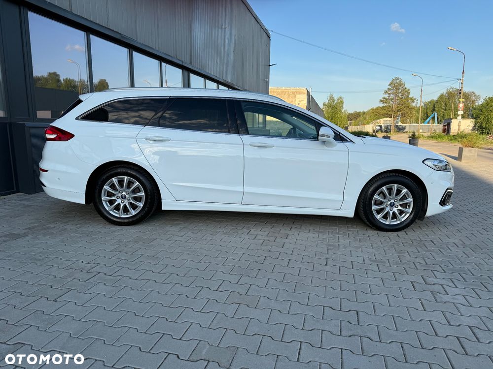 Ford Mondeo 2.0 TDCi Titanium PowerShift - 25