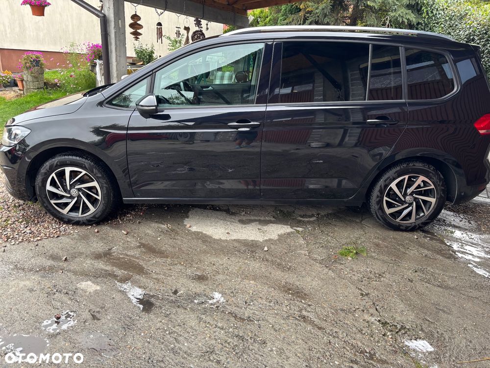 Volkswagen Touran 1.6 TDI SCR DSG Join - 11