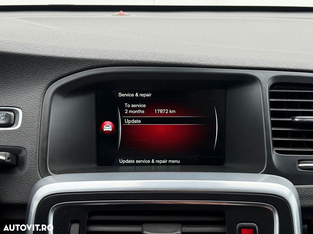 Volvo S60 D3 Geartronic RDesign - 27