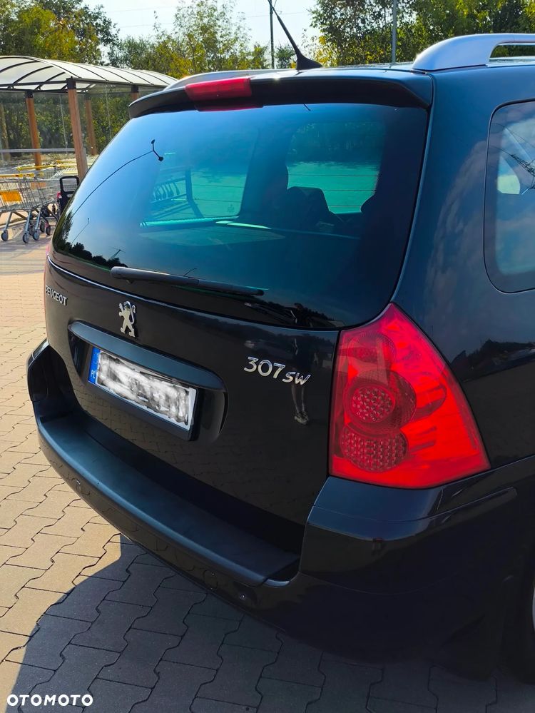 Peugeot 307 HDi SW 135 DVD - 5
