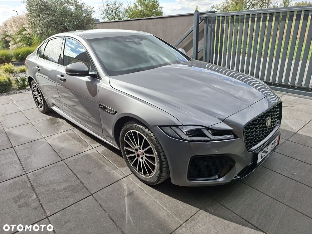Jaguar XF P300 AWD Sportbrake R-Dynamic SE - 2