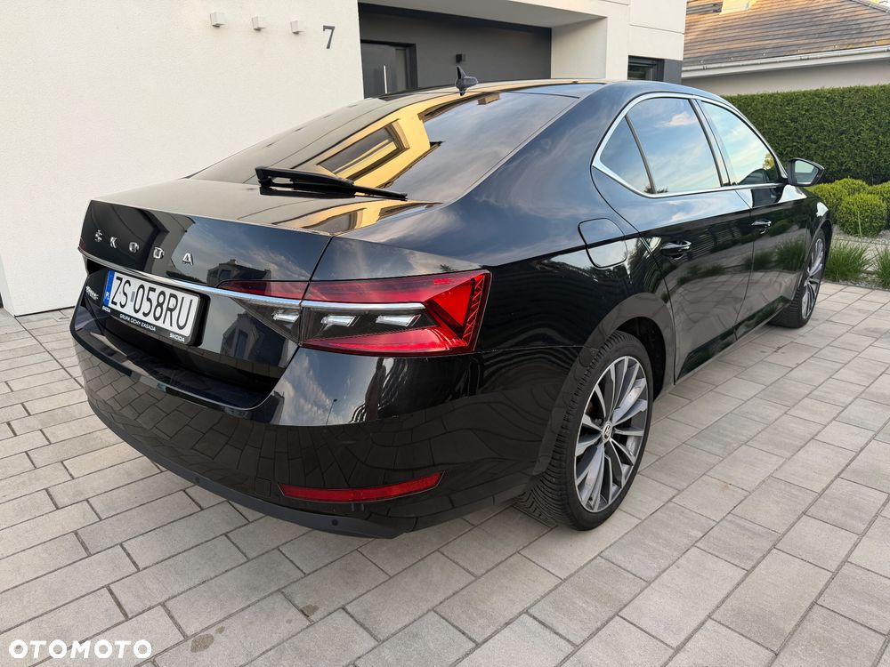 Skoda Superb 2.0 TDI SCR Style DSG - 6