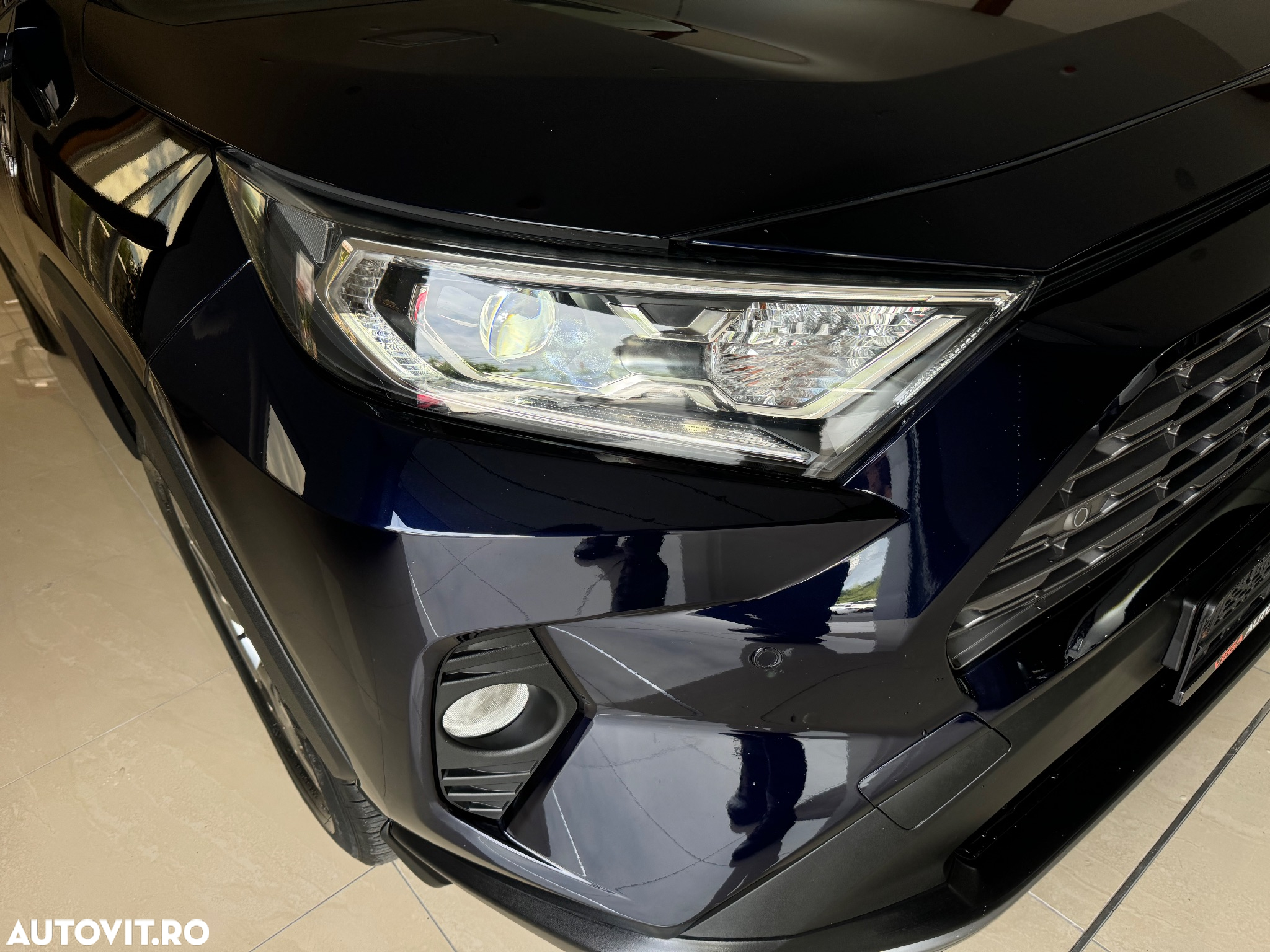 Toyota RAV4 2.5 4x4 Hybrid Adventure - 31