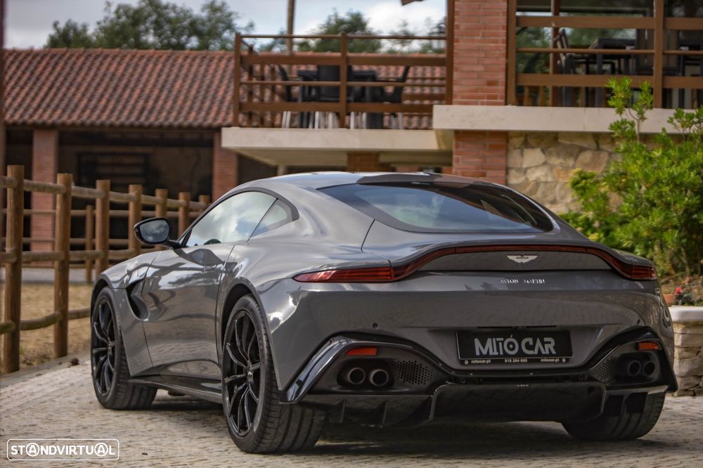 Aston Martin Vantage Coupe 4.0 Twin-Turbo V8 - 5