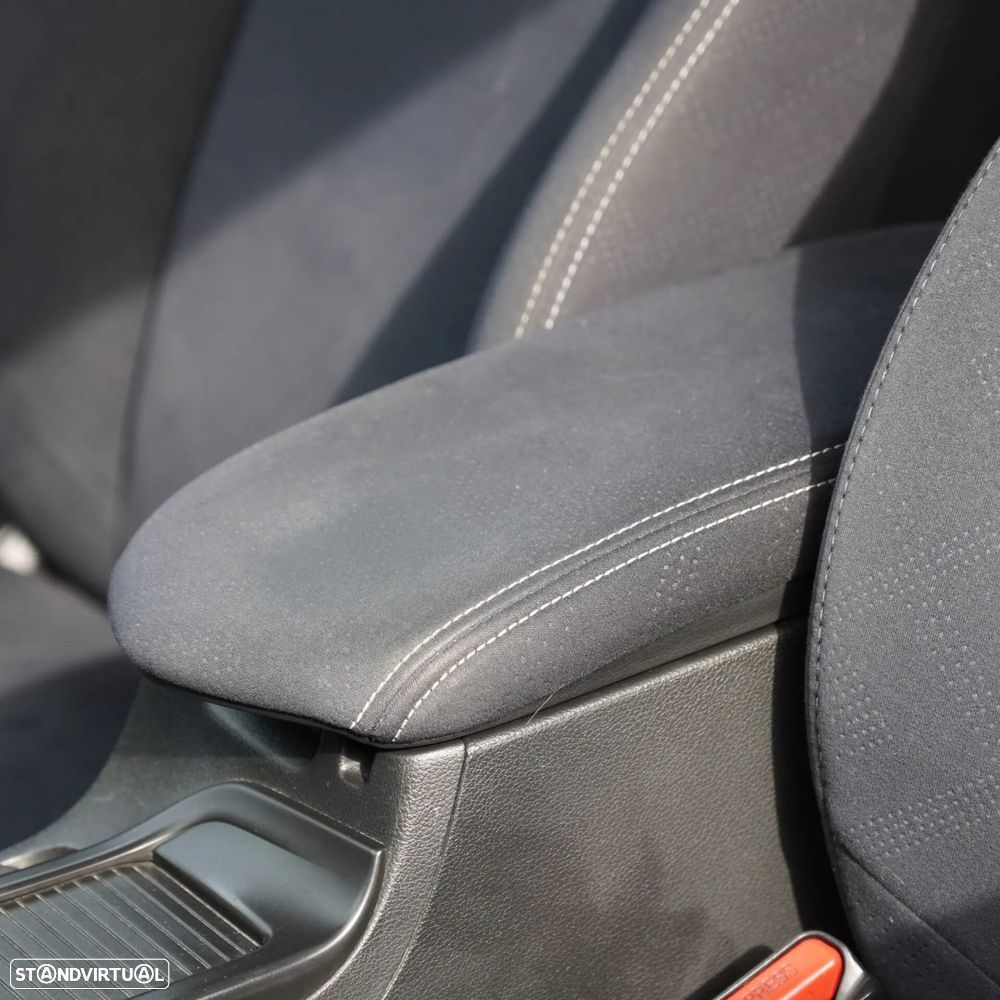 Honda Civic Tourer 1.6 i-DTEC Comfort - 24