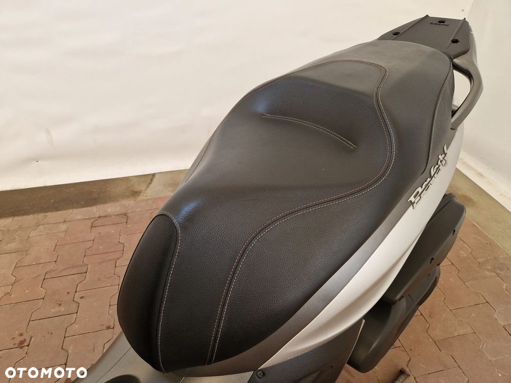 Piaggio Beverly - 17