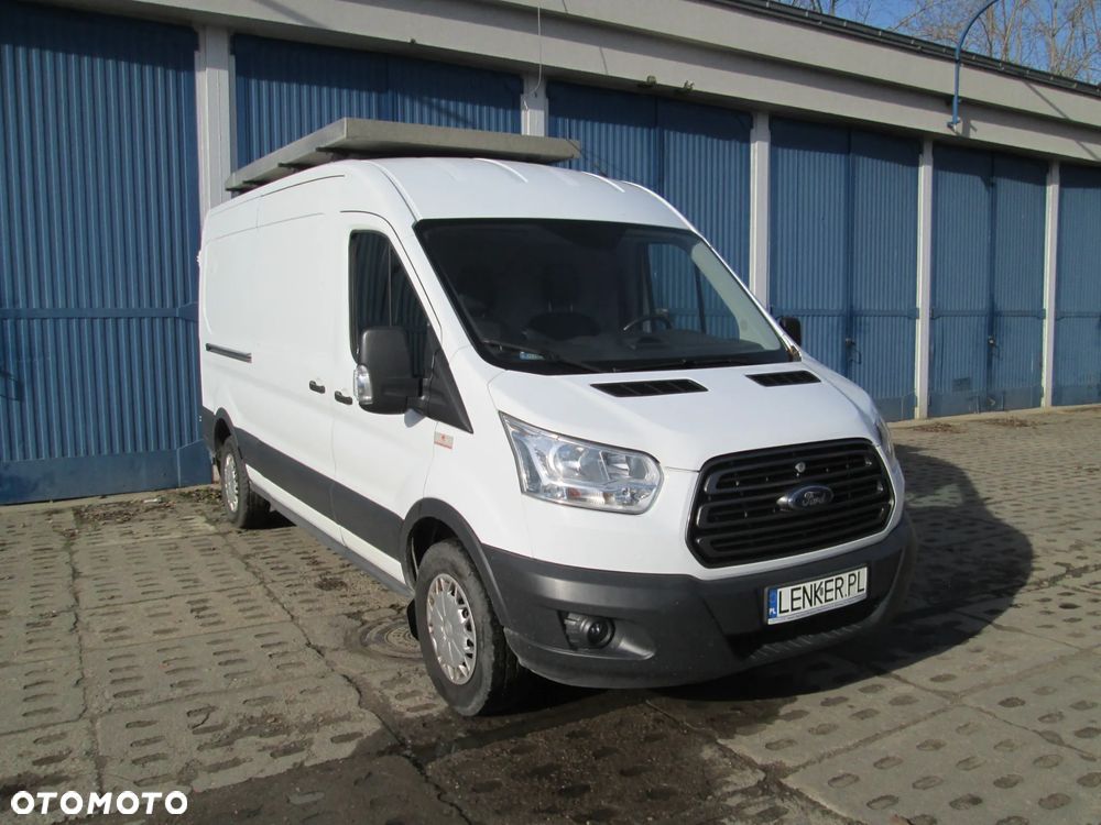 Ford Transit - 1