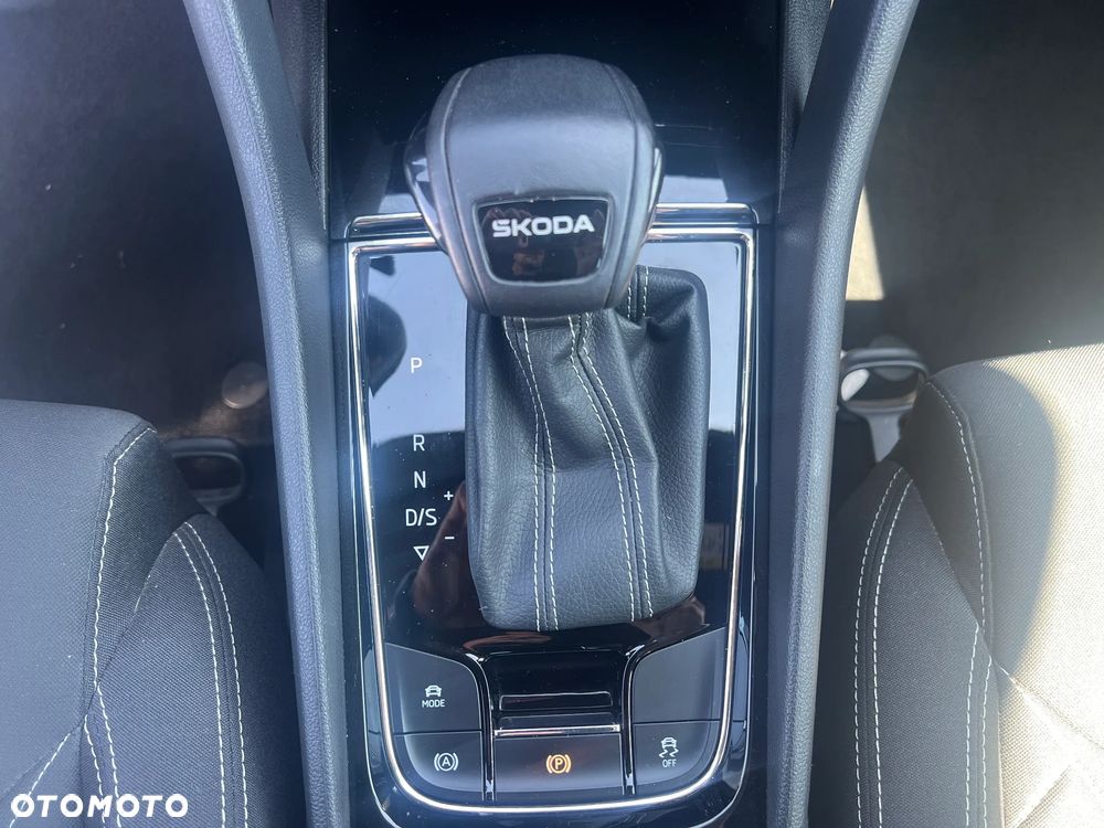 Skoda Karoq 1.5 TSI ACT Sportline DSG - 21