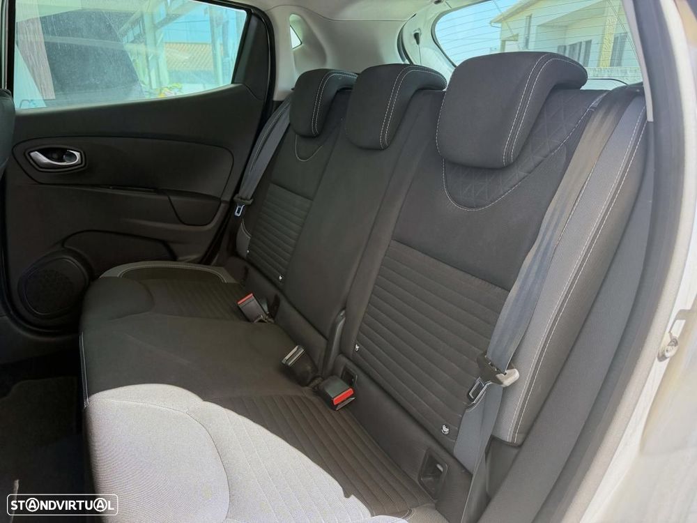 Renault Clio 1.5 dCi Dynamique S EDC - 16