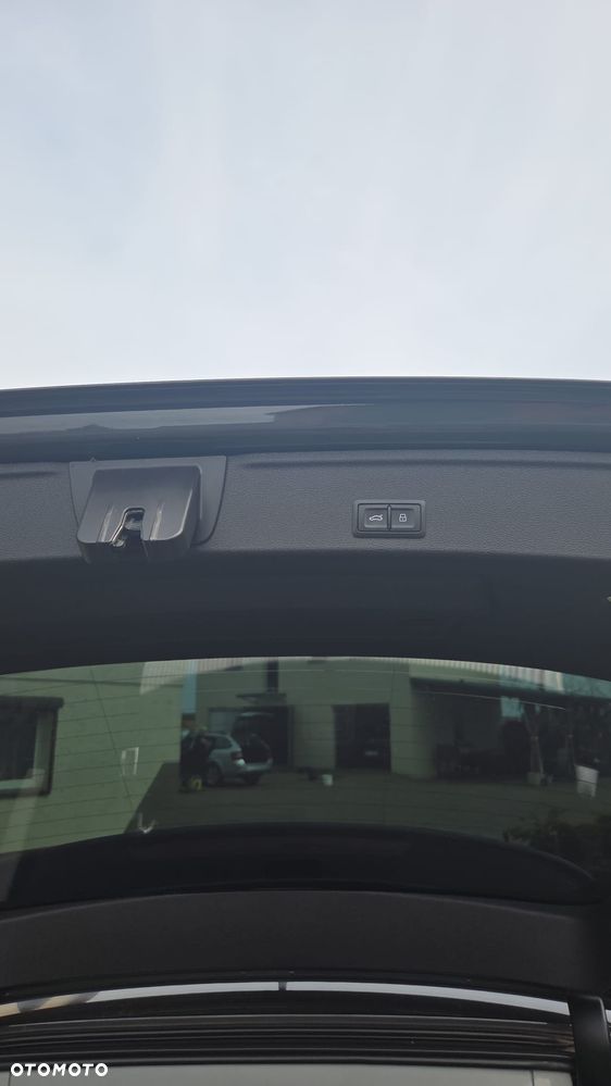 Audi A4 Avant 2.0 TDI S tronic - 9