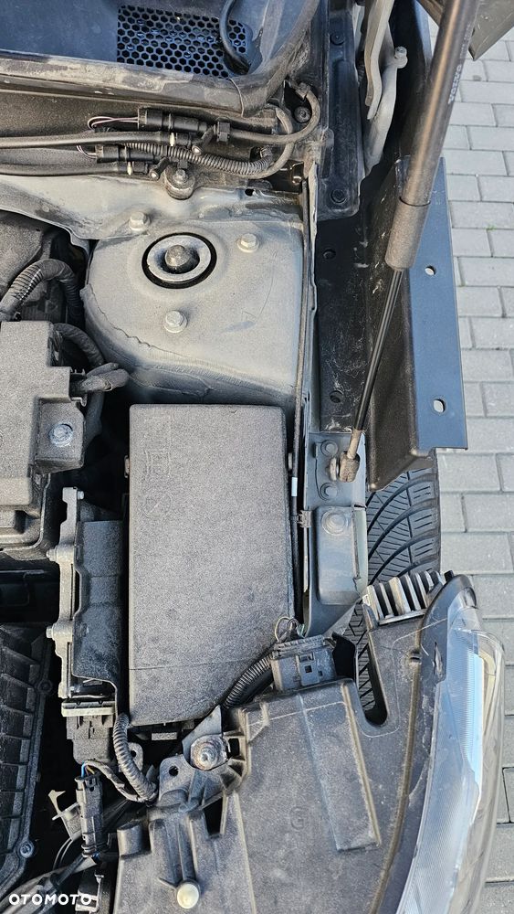 Volvo XC 40 B4 B AWD Geartronic RDesign - 10