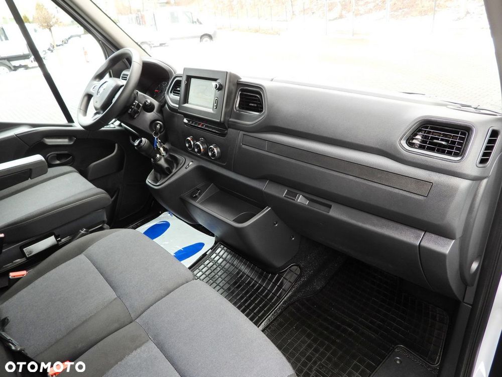 Renault MASTER KONTENER WINDA 8 PALET TEMPOMAT NAWIGACJA LEDY KLIMATYZACJA  165KM - 40