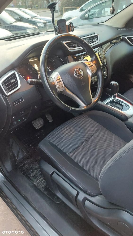 Nissan Qashqai 1.2 DIG-T Xtronic ACENTA - 9