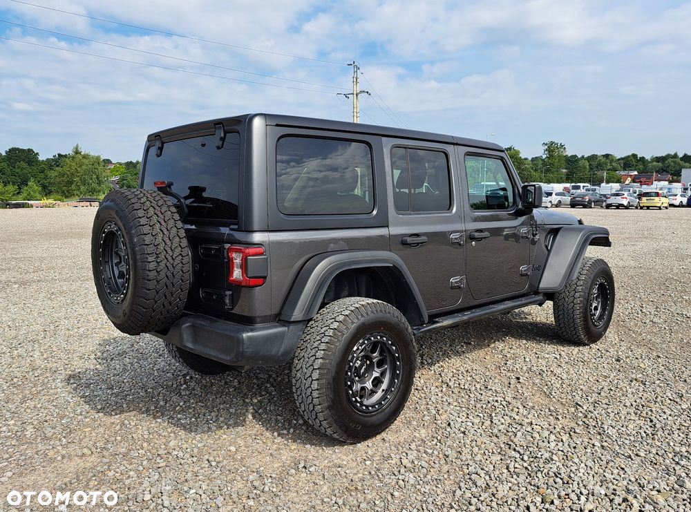 Jeep Wrangler 3.6 Unlim X - 5