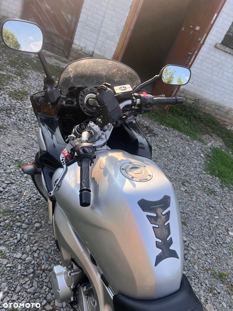 Yamaha FZ6