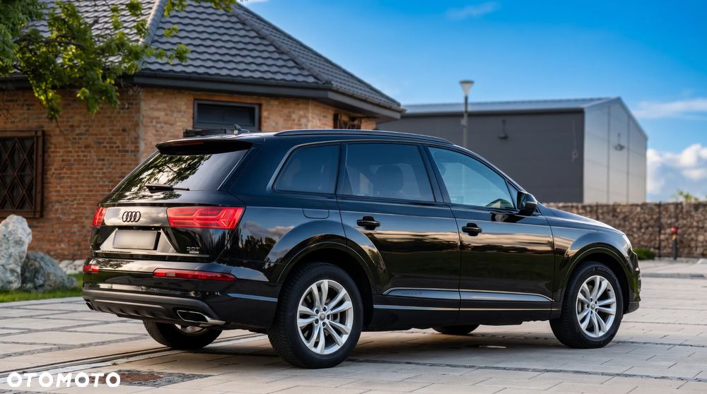 Audi Q7 3.0 TFSI Quattro Tiptronic - 4