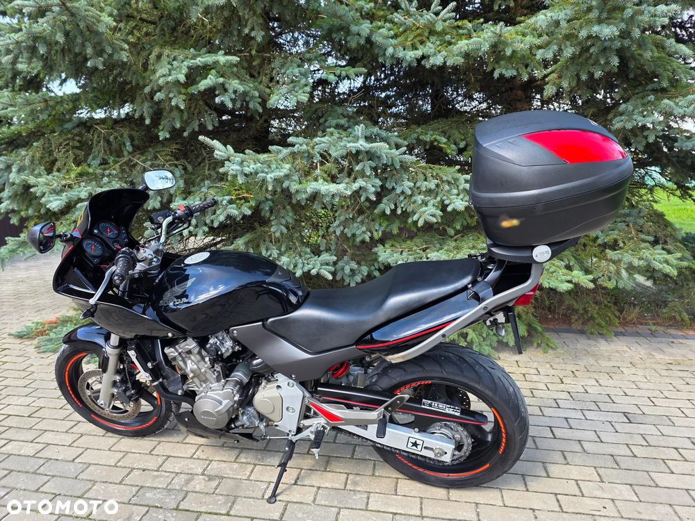 Honda Hornet - 37