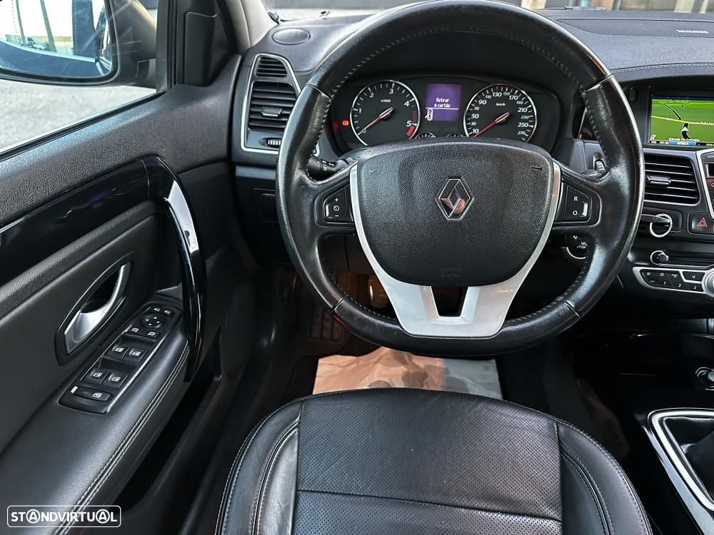 Renault Laguna Break 2.0 dCi Initiale - 24