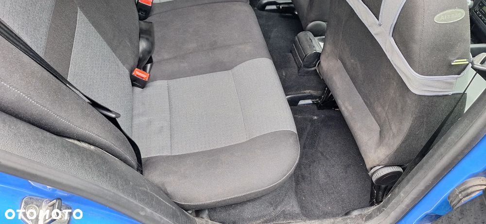 Volkswagen Golf IV 1.6 Trendline - 7