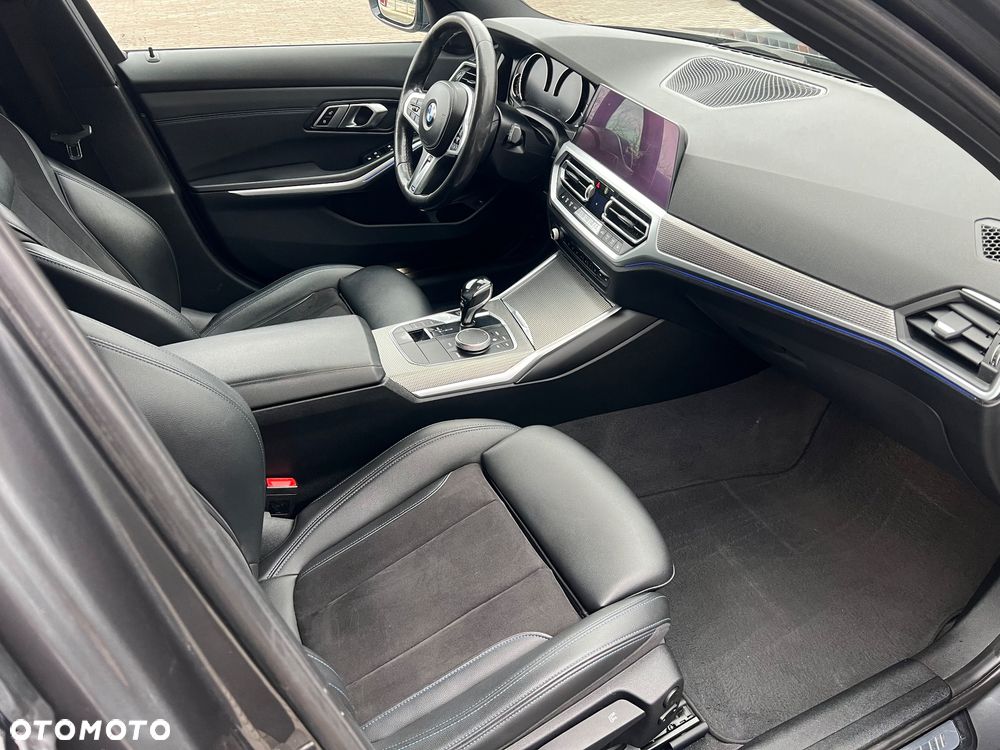 BMW Seria 3 320d M Sport Shadow - 14