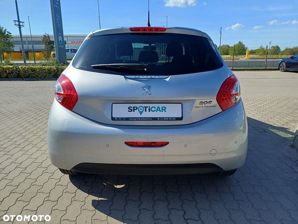 Peugeot 208 1.2 PureTech Style - 5