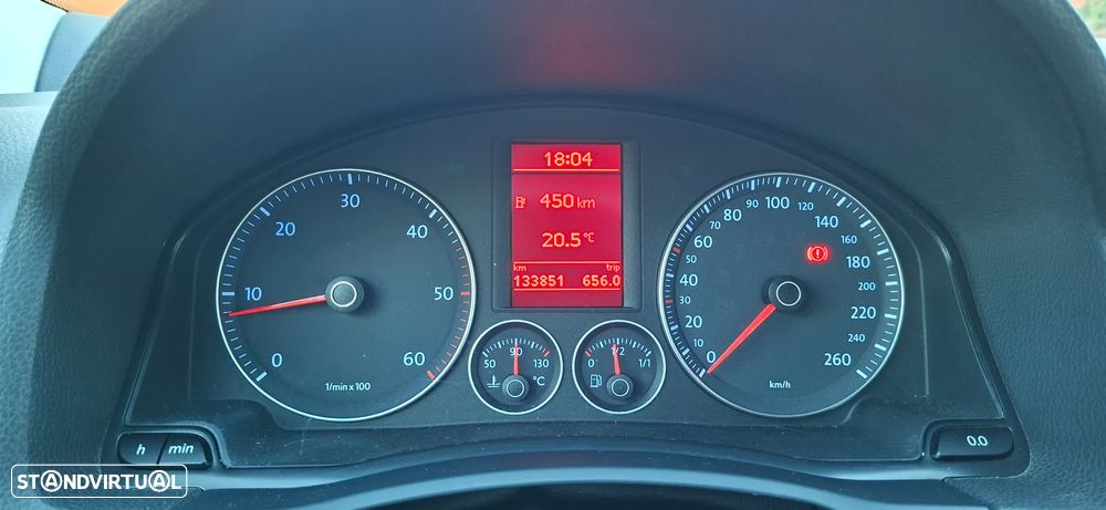 VW Golf 1.9 TDi BlueM. Confortline - 10