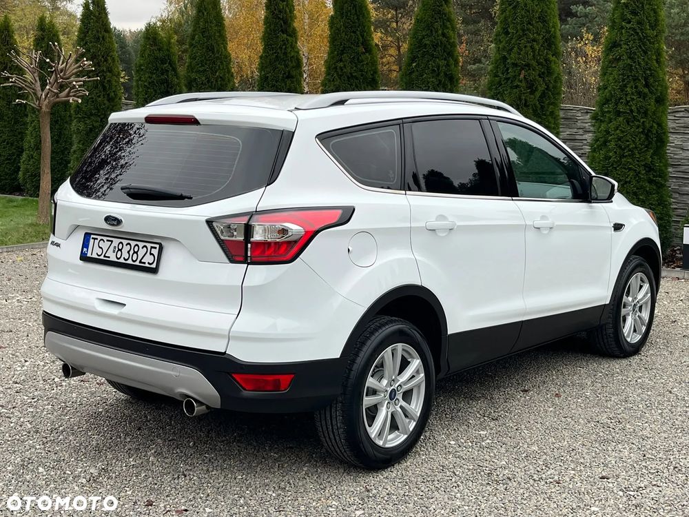 Ford Kuga - 4