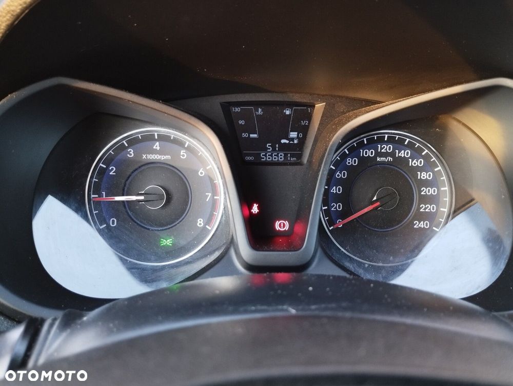 Hyundai ix20 1.6 BlueDrive Classic + - 31