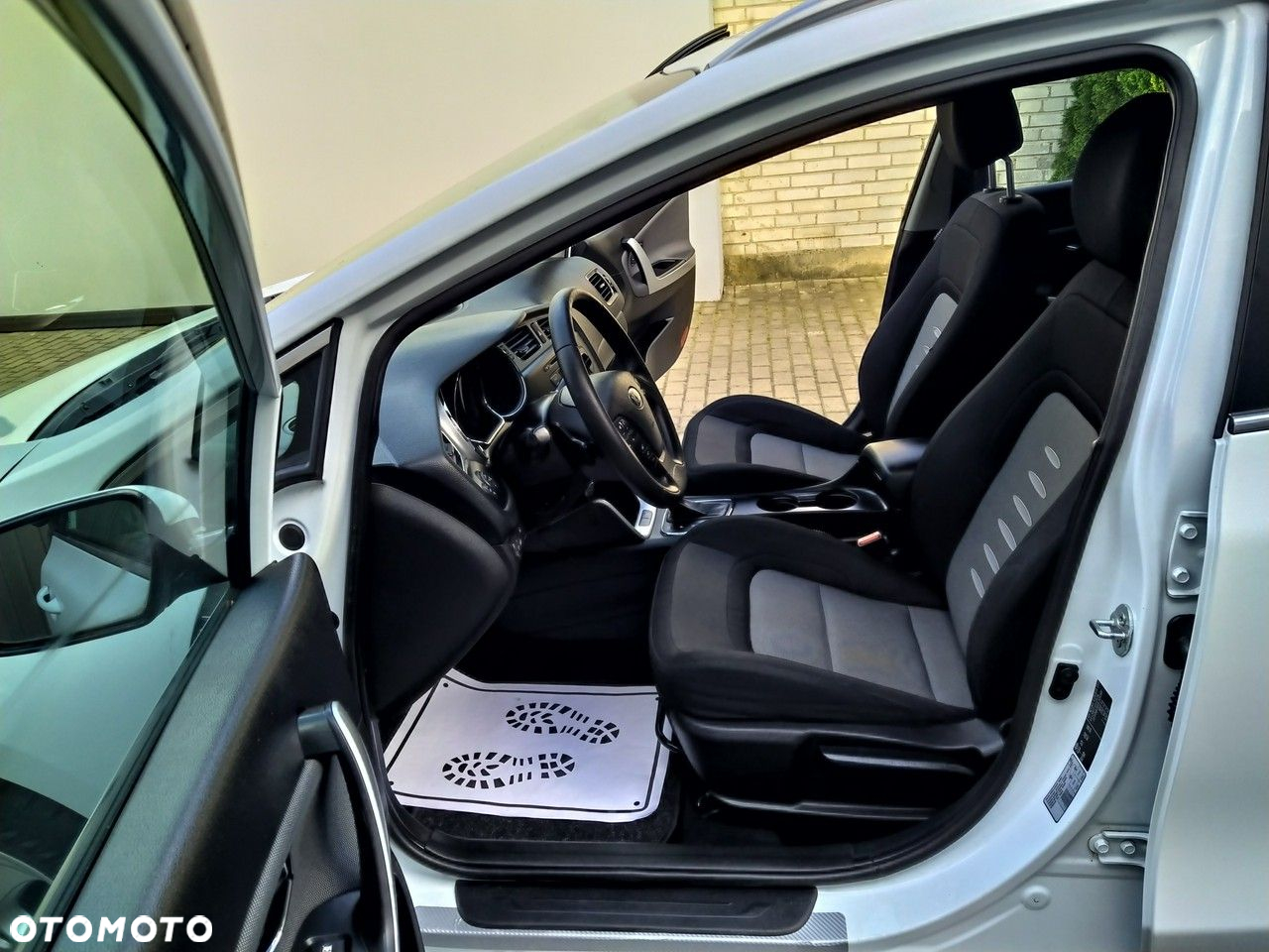 Kia Ceed 1.6 GDI DCT Platinum Edition - 15