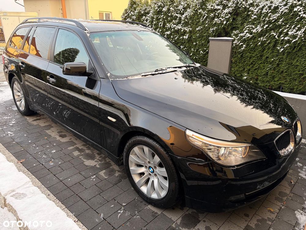 BMW Seria 5 520i Edition Exclusive - 1