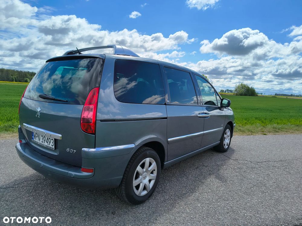 Peugeot 807 HDi 165 Family - 3