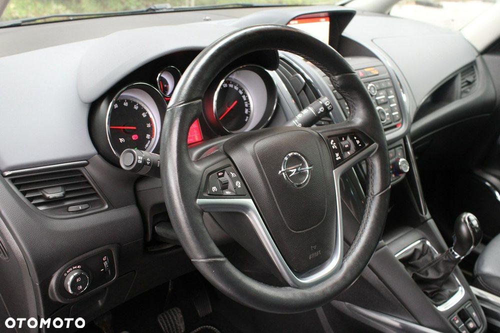 Opel Zafira Tourer 1.6 SIDI Turbo ecoFLEX Start/Stop Innovation - 24