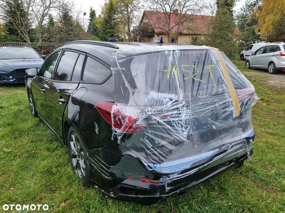 Ford Focus 1.5 EcoBlue Start-Stopp-System ST-LINE - 6