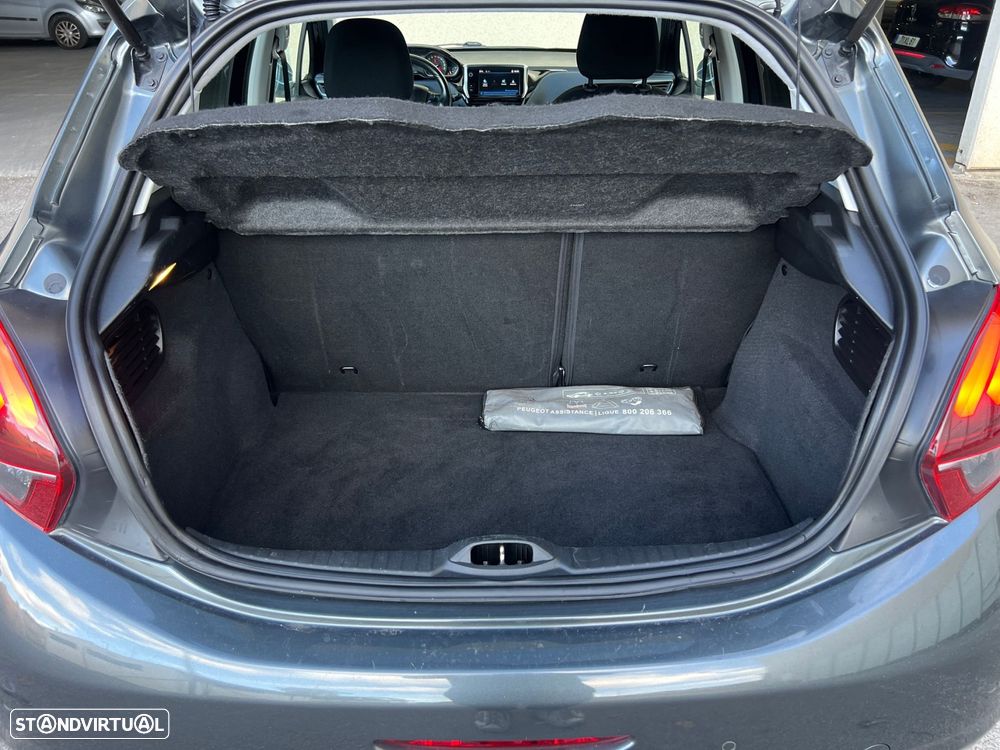 Peugeot 208 1.2 PureTech Style - 22