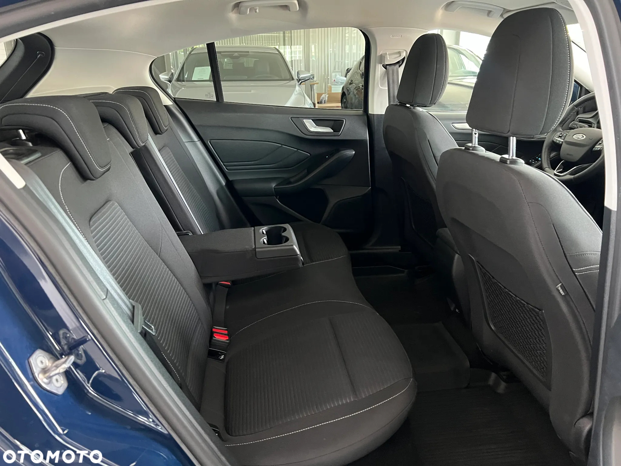 Ford Focus 1.0 EcoBoost Titanium Business - 36