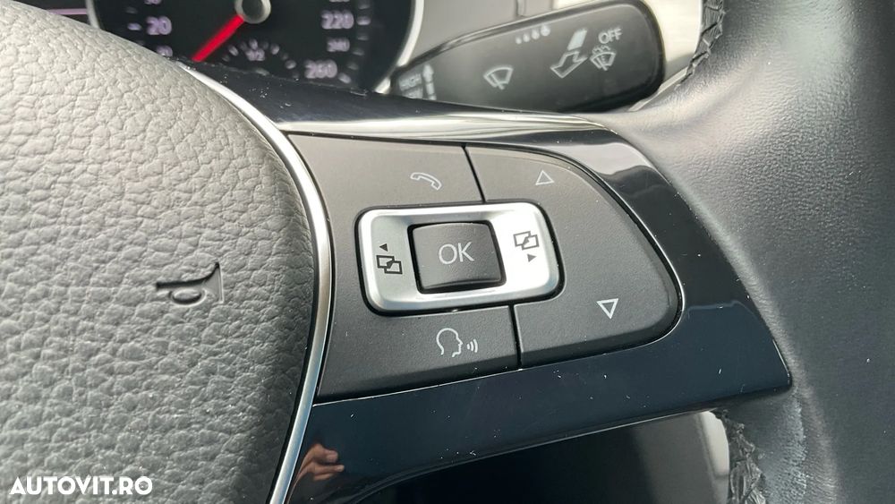 Volkswagen Passat 1.4 TSI Advance - 25