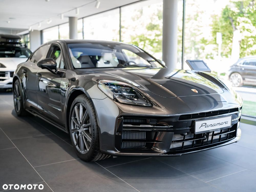 Porsche Panamera 4 E-Hybrid PHEV - 5