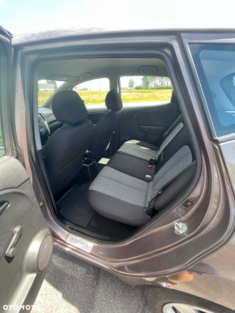 Kia Venga 1.4 M - 8