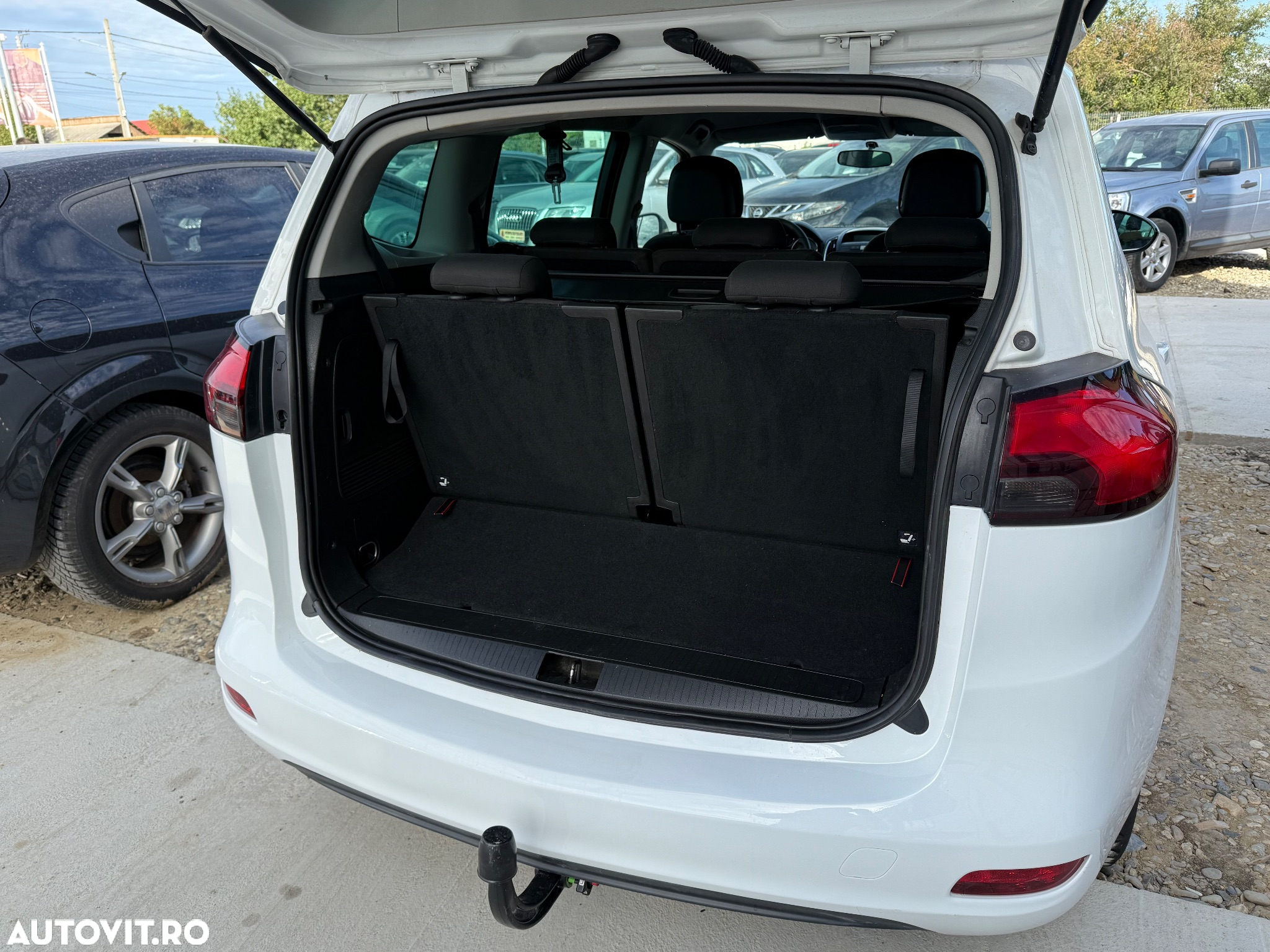 Opel Zafira Tourer 1.6 CDTI ECOTEC Start/Stop Cosmo - 13