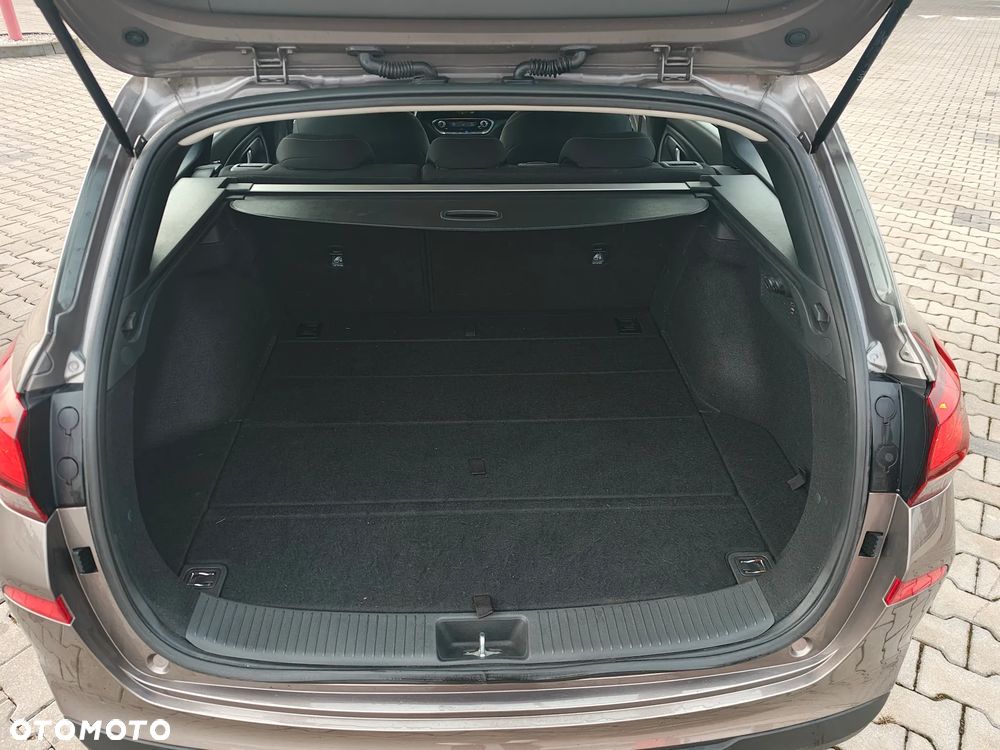 Hyundai i30 1.5 DPI Modern - 30