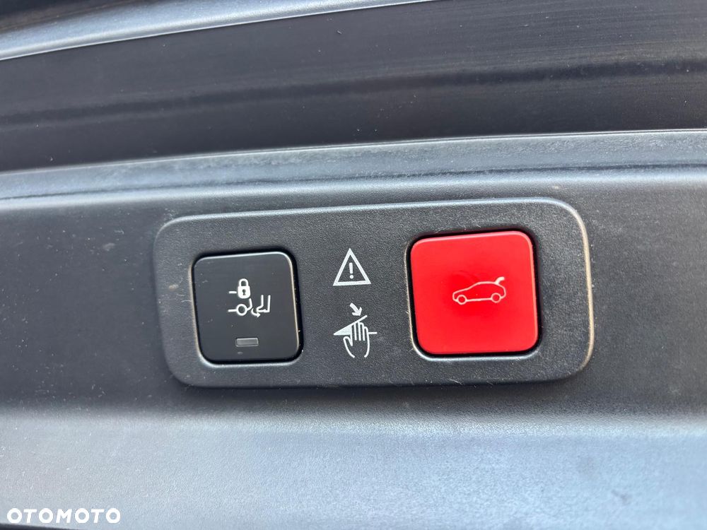 Peugeot 5008 - 19