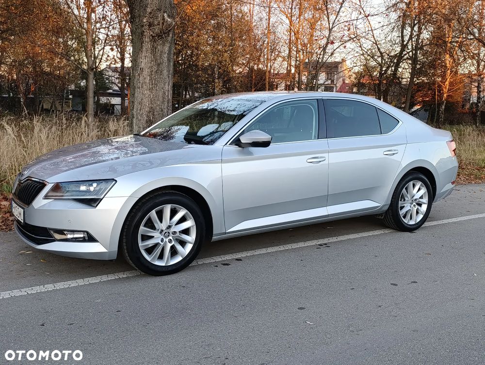 Skoda Superb 2.0 TDI Ambition - 13