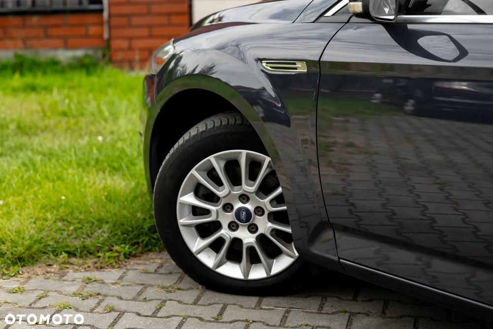 Ford Mondeo 2.0 TDCi ECOnetic Business Edition - 15