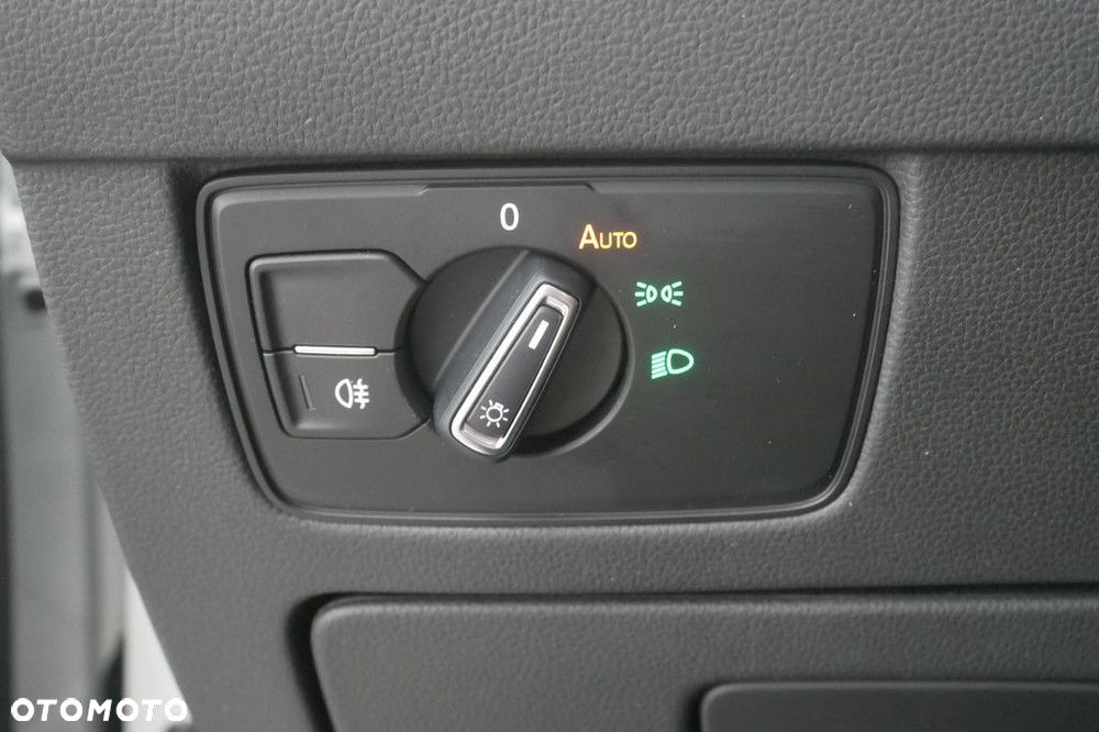 Volkswagen Arteon 2.0 TSI Essence DSG - 24
