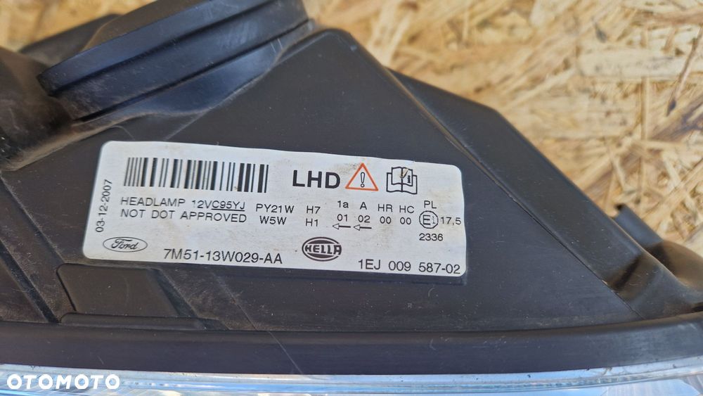 FORD C-MAX LIFT LAMPA PRZÓD PRZEDNIA PRAWA EUROPA  7M51-13W029-AA - 3