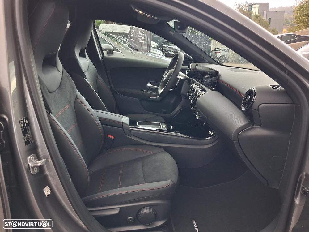 Mercedes-Benz A 180 - 12