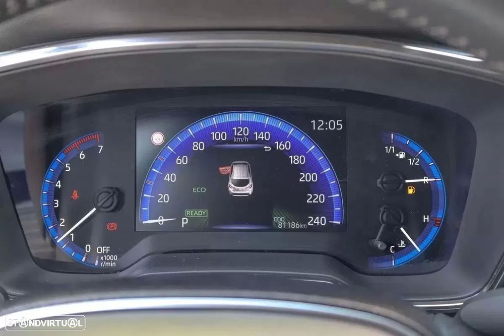 Toyota Corolla 1.8 Hybrid Comfort - 23